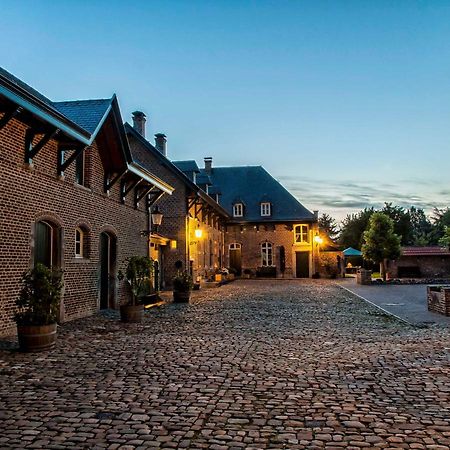 B & B Kasteelhoeve Borgharen - Maastricht Eksteriør billede