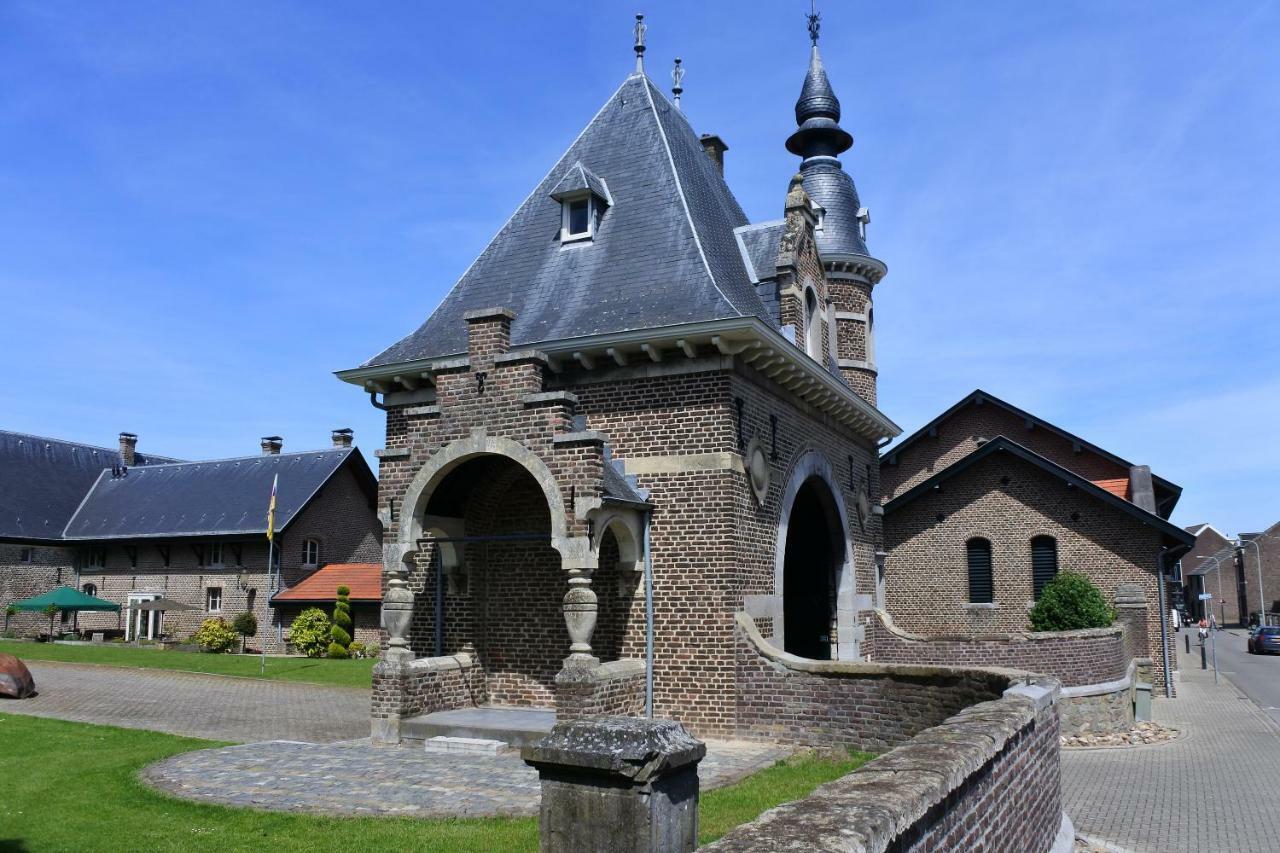 B & B Kasteelhoeve Borgharen - Maastricht Eksteriør billede